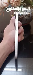  4 ايفون 13 بحاله ممتازه جدا بطاريه 90 مع هدايه