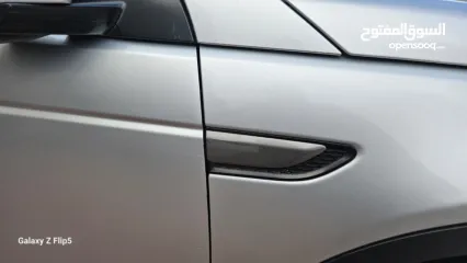  23 لاندروفر دسكفري مميز