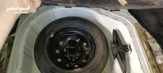  12 هيونداي XD 2003