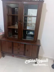  3 طاوله سفره وبوفي استعمال عرسان شبه جديد