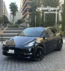  1 Tesla model Y 2022