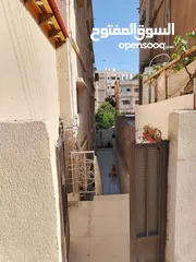  13 شقه للايجار