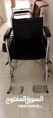  3 كرسي المتحرك طبي wheelchair مع حمام و عكازة و مشاية للبيع