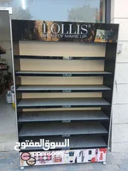  1 ستاند مضيئ لمحلات الميك اب او عناية بالبشره خشب ولا خدش وينفع للبيت او صالون فقط 300 شيكل