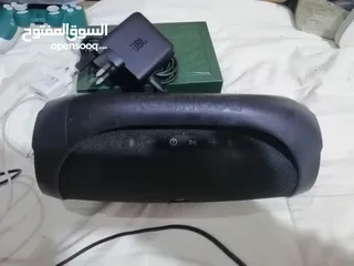  2 سماعات JBL +  BOOMBOX + GB كامل المجموعة