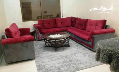 1 كنب دب امريكي لون بني وكورنر خمري  حالته ممتازه