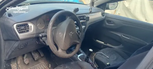  13 للبيع بسعر مغري جدا جدا  ستروين اليزية يد اولى المالك الاول بالرخصه  لون اسود دهان شركه خدوش عادية ب