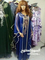  11 فساتين للبيع بسعر مغري