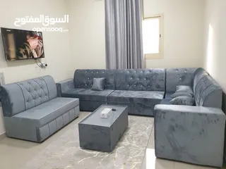  4 لايجار الشهري شقه غرفة وصالة مفروشة بكورنيش عجمان
