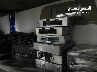  9 قطع مرسيدس