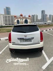  3 كاديلاك SRX للبيع بحاله جيده جداً