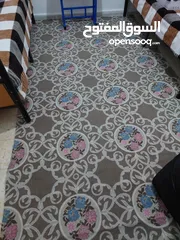  2 بصلاة على النبي تختين حديد نظاف ومرتبين مع فرشاتهم بس  ب50 دينار. موكيت + برداية زيبرة بس ب25 دينار.