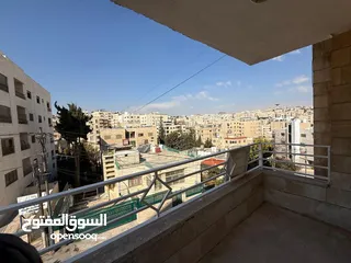  6 شقة سكنية فارغة للإيجار