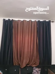  1 برادي للبيع عدد ثنين شباكين شبابيك