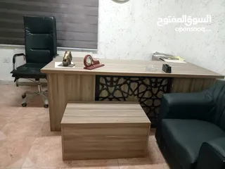 5 آثاث مكتب حديث وفخم للبيع لون خشابي -جبل الحسين
