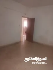  9 مستودع للايجار