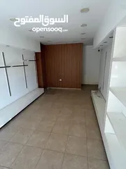  4 محل تجاري للايجار