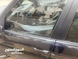  1 رنج روفر فوج للبيع على ضربتها