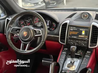  10 Porsche Cayenne S 6V gcc 2015