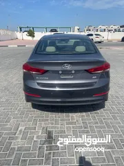  3 Hyundai elantra 2.0 GCC
