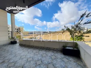  1 شقق طابق اول للبيع في رجم عميش بمساحة بناء 240م