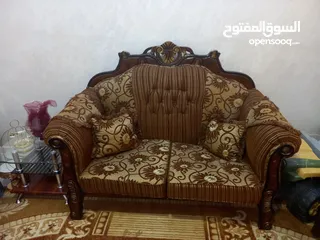  1 طقم كنب سبع مقاعد ممتاز