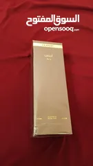  2 عطور خليجية شخصية الماجد للعود وسلفر سنت واحساس خاص.. كل عطر مغلف بكيسه
