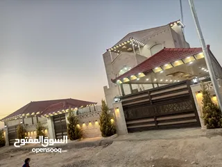  8 بيت او فيلا عمارة للبيع بسعر مغري جدا جدا