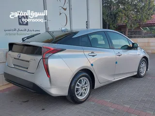  19 تويوتا بريوس 2018 سلفر// مميزة جدآ