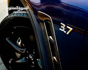  10 إنفينيتي QX70 S 2017 خليجي بحالة ممتازة من الداخل والخارج