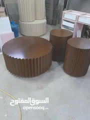  13 طاولات وسط خشب 18م او ادهان  مقاسات كبيره مع امكنيه تغيير المقاسات اطقم طاولات مع ديكور شاشه