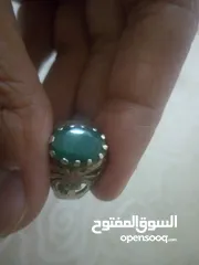  1 beautiful unisex design Emrold silver ring
