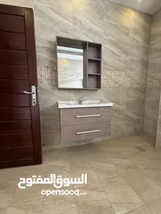  14 شقة جديدة لم تسكن بمساحة 300م