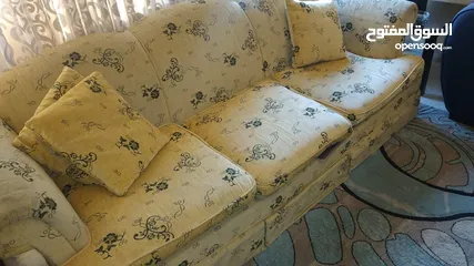  13 كنب واثاث للبيع