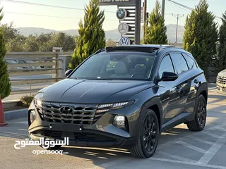  5 هونداي توسان هايبرد  بلاك ايديشن كامل الاضفات لون مميز  سنة الصنع 2022