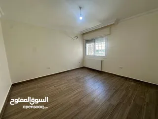  9 فيلا غير مفروشة للايجار في الصويفية  ( Property 38310 ) سنوي فقط