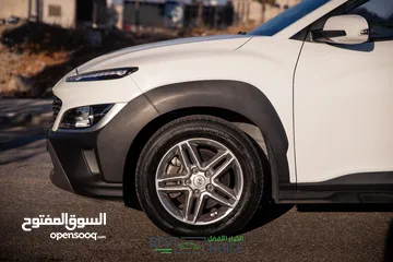  10 سعر جيد على الكاش فل اضافات معدا فتحة  ترخيص و تامين سنة  امكانية البدل وارد   فحص نخب