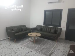  22 شقة مفروشة وجديدة