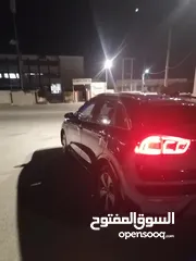  5 كيا نيرو للبيع