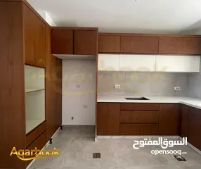  2 شقة مميزة للبيع في عين منجد