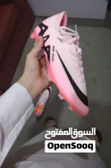  3 حذاء كرة اير زوم جديد