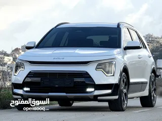  1 كيا نيرو 2022 هايبرد