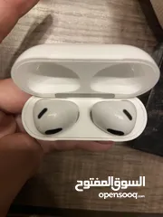  3 airpods 4 مستعمل