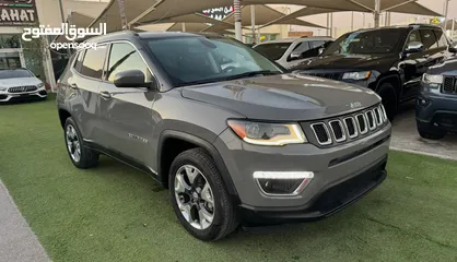  12 Jeep Compash 2020