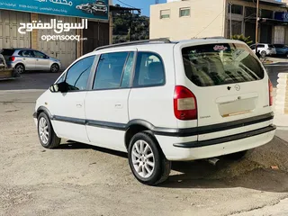  3 اوبل زافيرا 2004