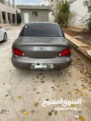  5 هيونداي لنترا 2000