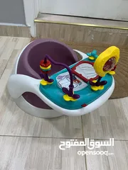  16 اغراض اطفال milk pump وكرسي وعربانه