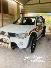  13 بكم ميتسوبيشي l200