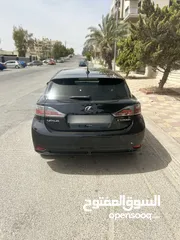  5 لكزس CT200 2012 بحالة الوكالة