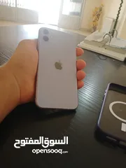  7 أيفون 11عادي 256 جيجا بطاريه 86 جهاز نضيف مغير شاشه  ومغلق أيكلاود فقط بحاجة فتح أيكلاود
